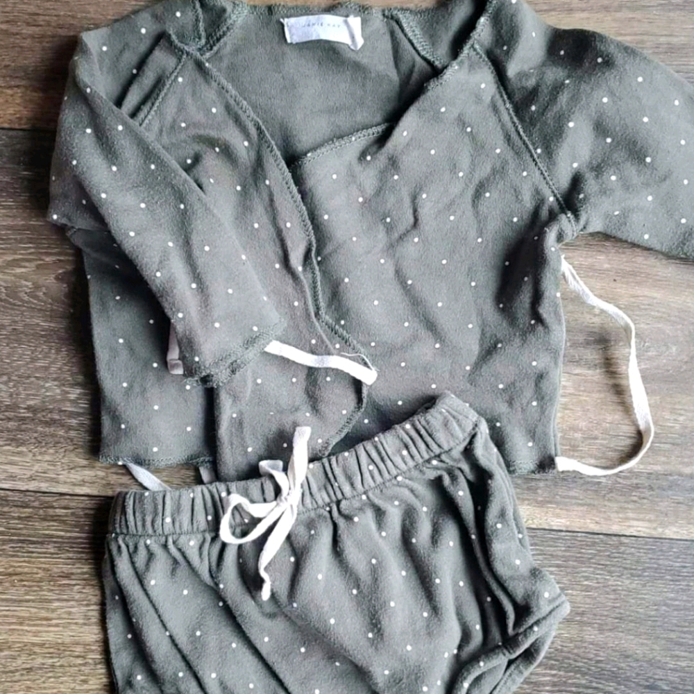 Olive dot set